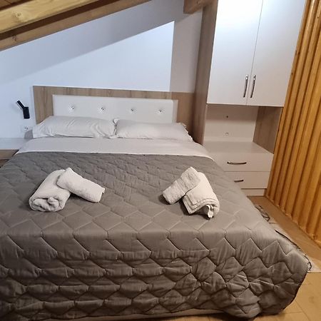 Vila Soleil Vlore Luaran gambar