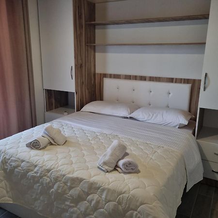 Vila Soleil Vlore Luaran gambar