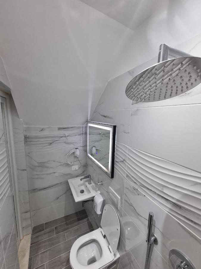 Vila Soleil Vlore Luaran gambar