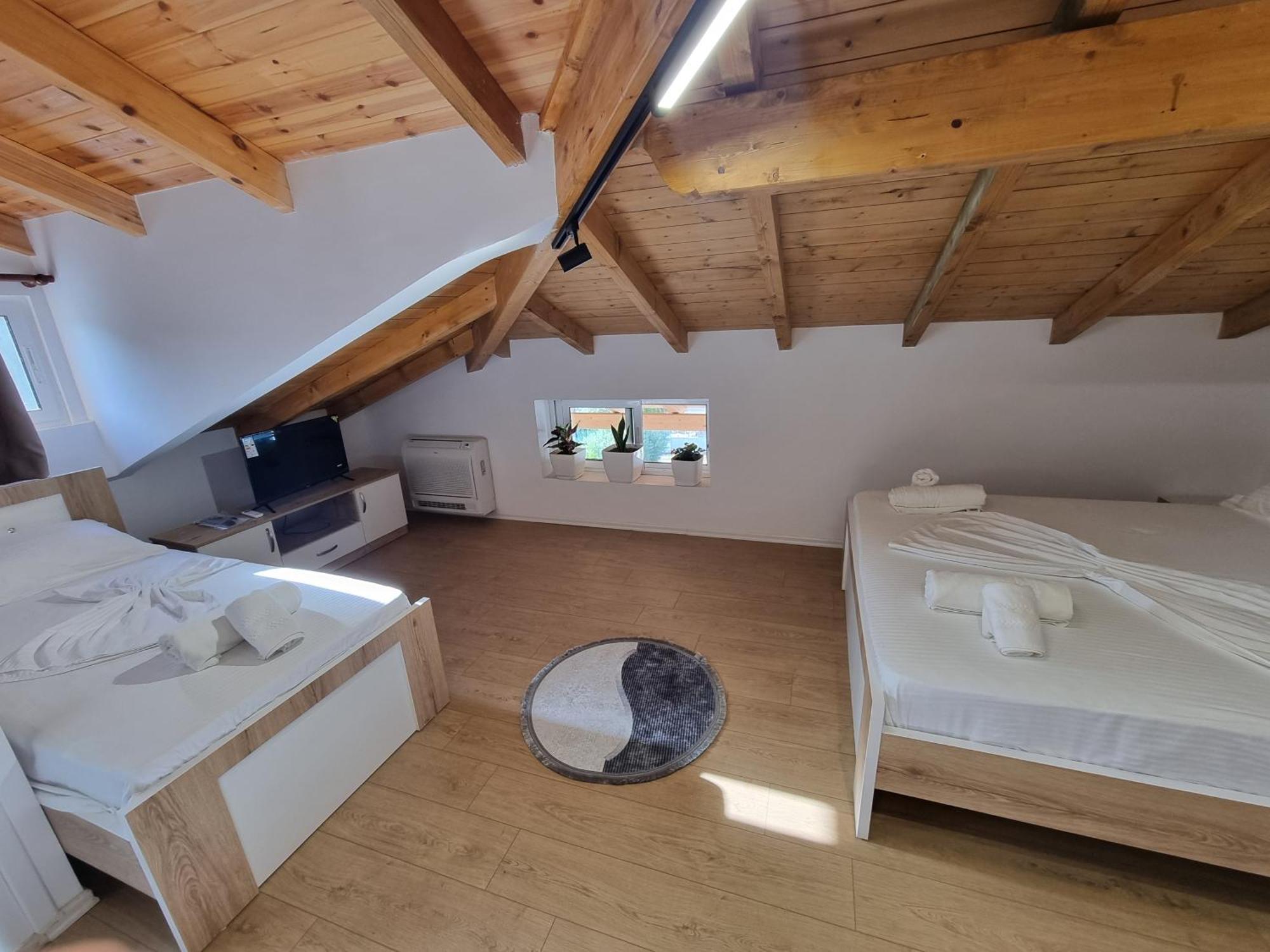 Vila Soleil Vlore Luaran gambar
