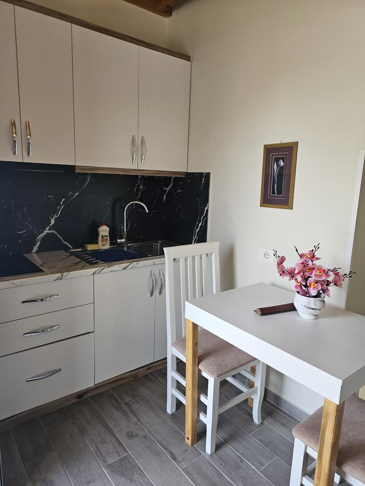 Vila Soleil Vlore Luaran gambar